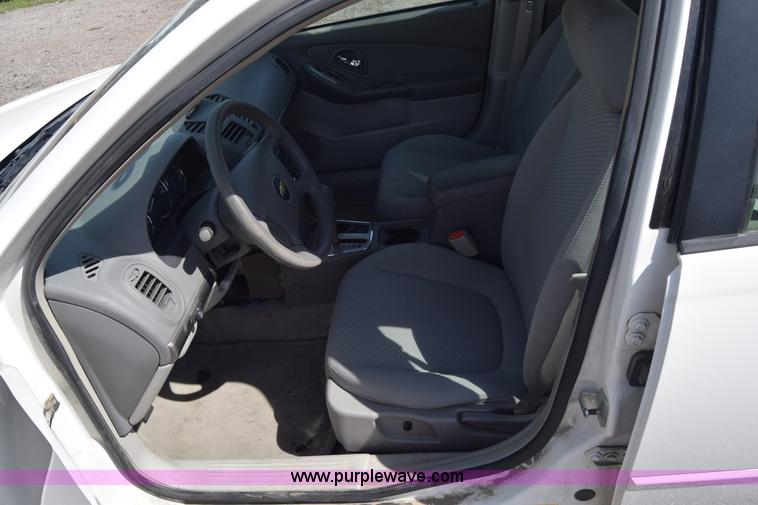 image for item L3772 2007 Chevrolet Malibu LS