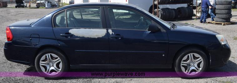 image for item L3774 2007 Chevrolet Malibu LS