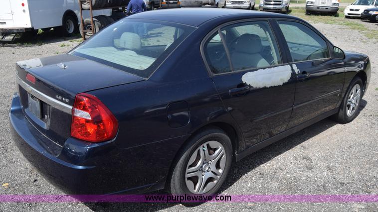 image for item L3774 2007 Chevrolet Malibu LS