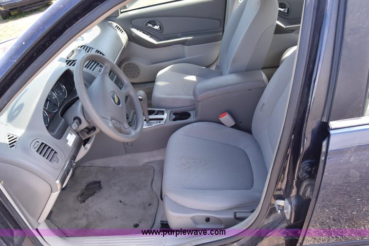 image for item L3774 2007 Chevrolet Malibu LS