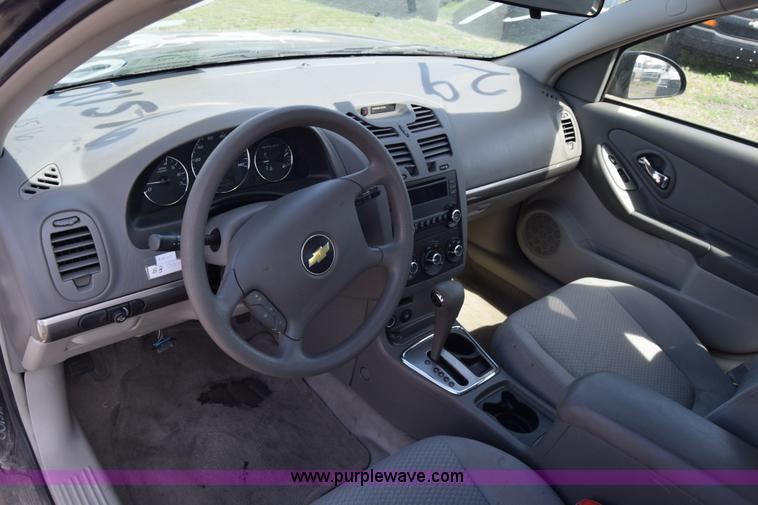 image for item L3774 2007 Chevrolet Malibu LS