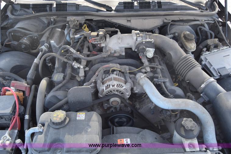 image for item L3775 2010 Ford Crown Victoria Police Interceptor