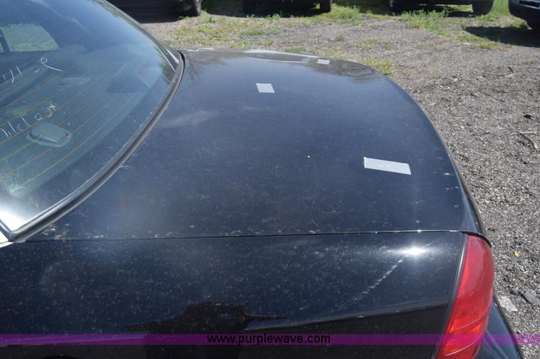 image for item L3775 2010 Ford Crown Victoria Police Interceptor