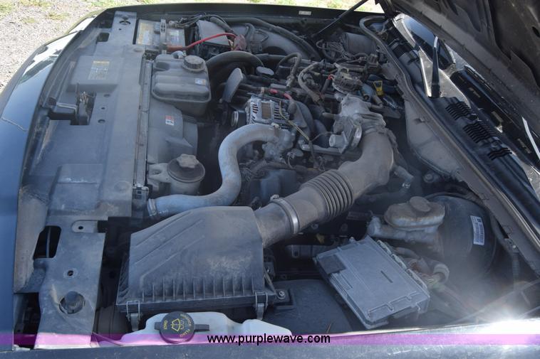 image for item L3776 2011 Ford Crown Victoria Police Interceptor