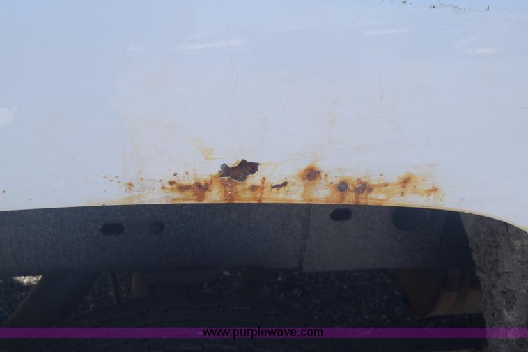 image for item L3777 2007 Chevrolet Silverado 2500HD Crew Cab pickup truck