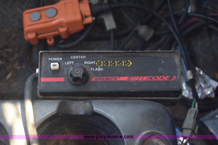 image for item L3778 2003 Chevrolet C4500 dump truck