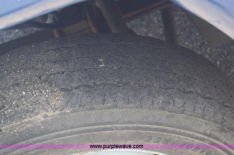 image for item L3778 2003 Chevrolet C4500 dump truck