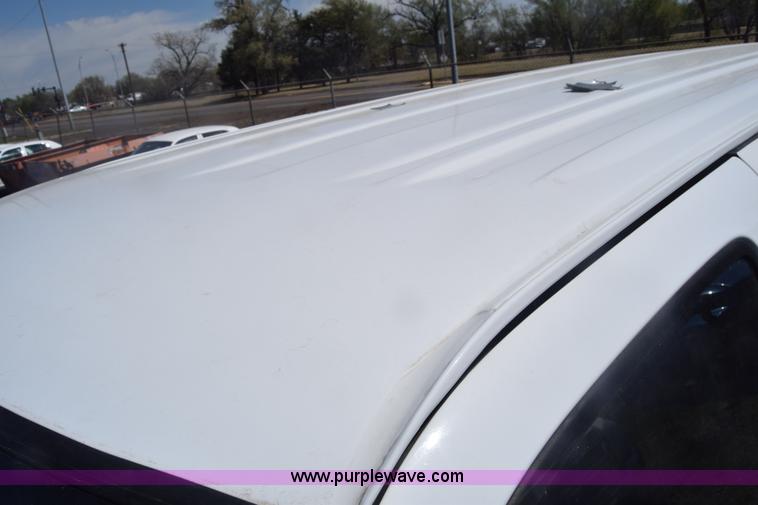 image for item L3779 2007 Chevrolet Express 2500 Cargo van