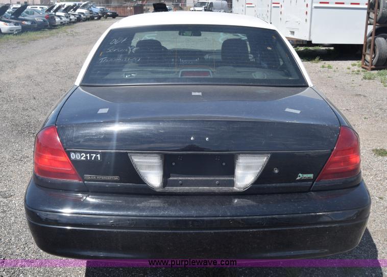 image for item L3780 2010 Ford Crown Victoria Police Interceptor
