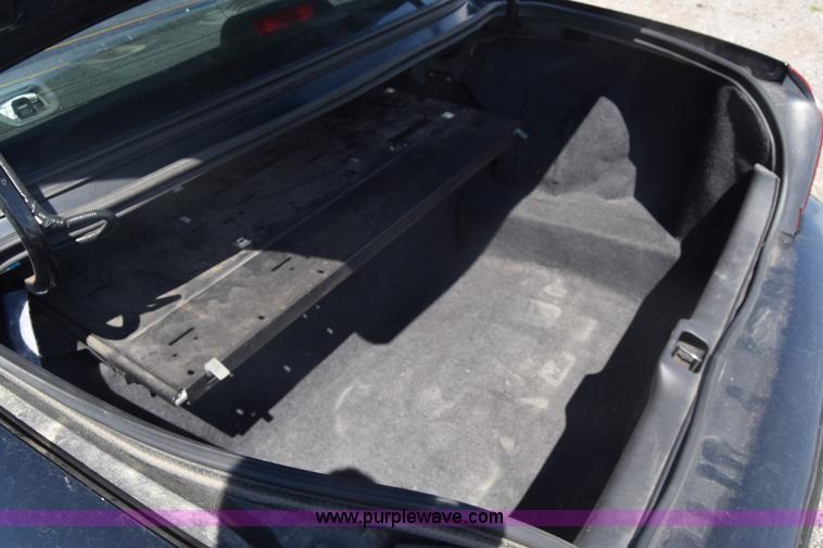 image for item L3780 2010 Ford Crown Victoria Police Interceptor