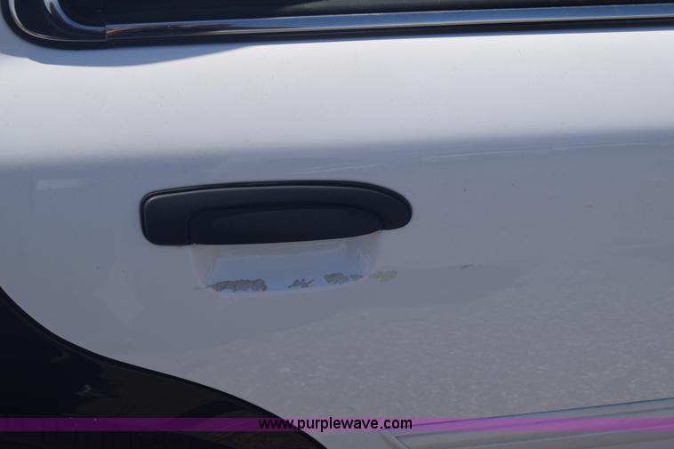 image for item L3781 2011 Ford Crown Victoria Police Interceptor