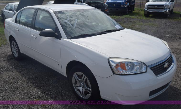 image for item L3782 2007 Chevrolet Malibu LS