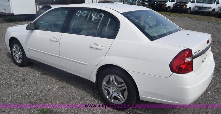 image for item L3782 2007 Chevrolet Malibu LS