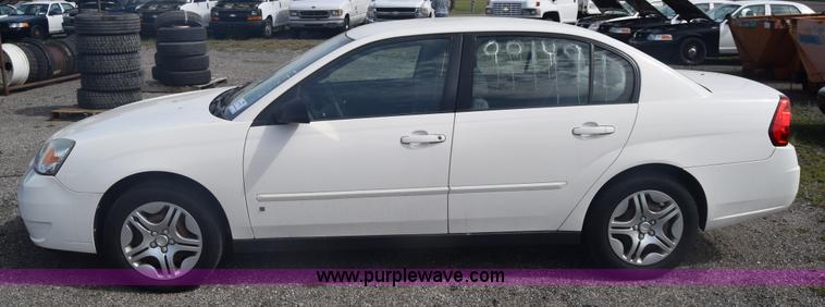 image for item L3782 2007 Chevrolet Malibu LS