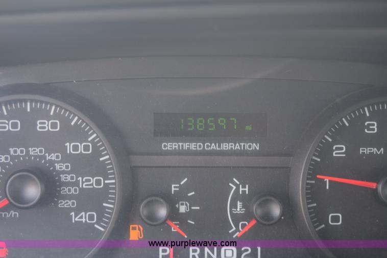 image for item L3783 2009 Ford Crown Victoria Police Interceptor