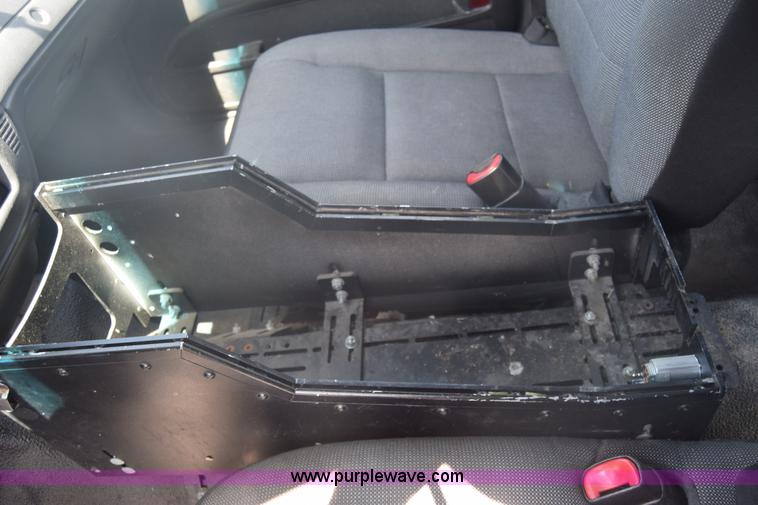 image for item L3783 2009 Ford Crown Victoria Police Interceptor