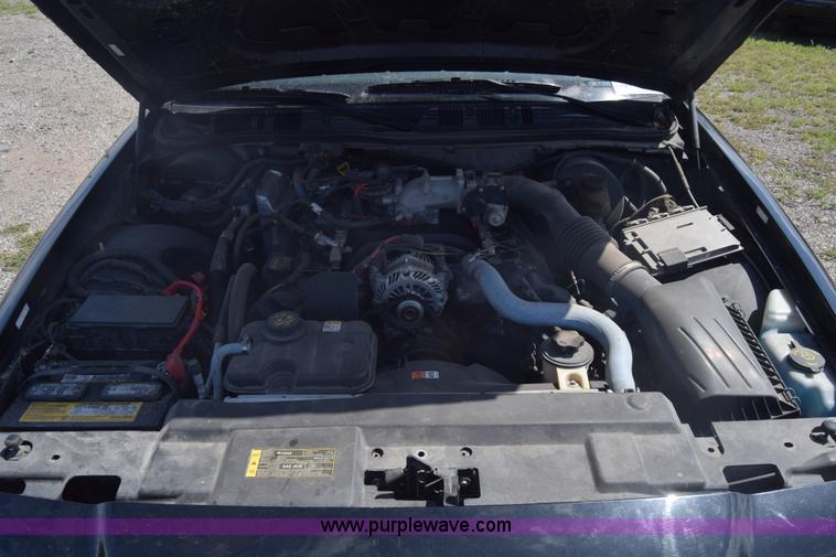 image for item L3783 2009 Ford Crown Victoria Police Interceptor