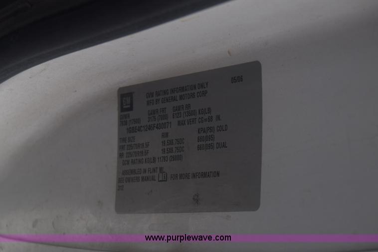 image for item L3789 2006 Chevrolet C4500 dump truck