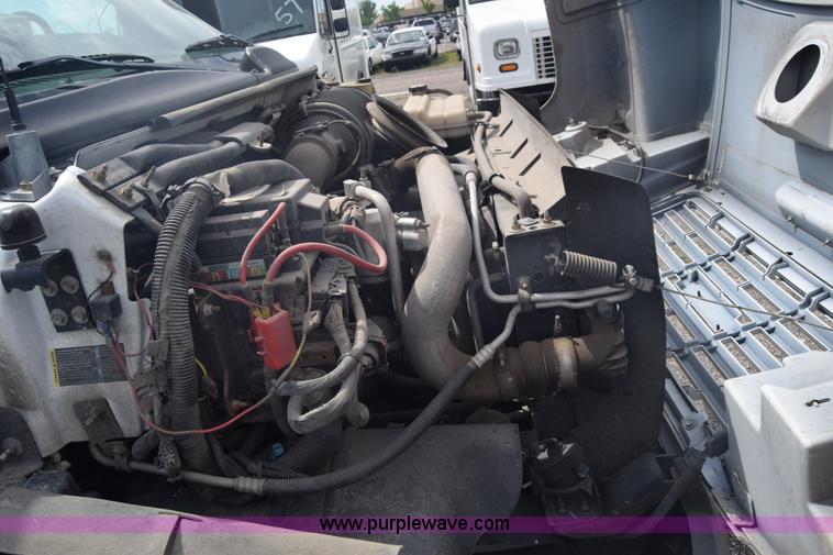 image for item L3789 2006 Chevrolet C4500 dump truck