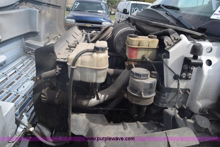 image for item L3789 2006 Chevrolet C4500 dump truck