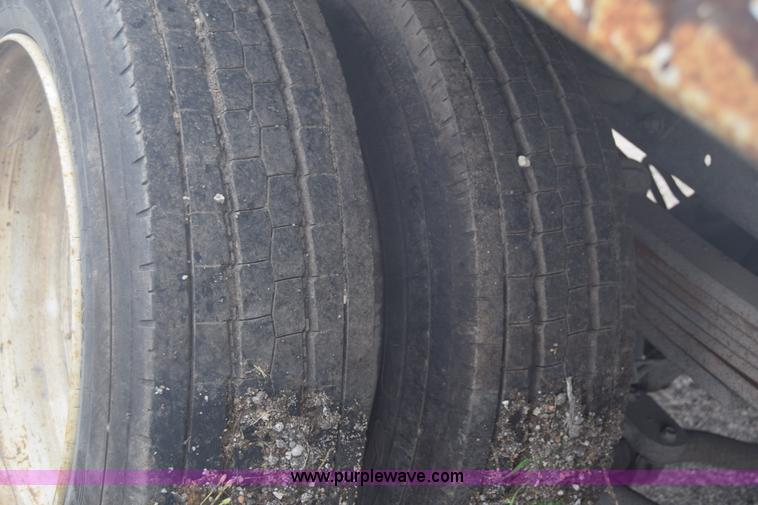 image for item L3789 2006 Chevrolet C4500 dump truck