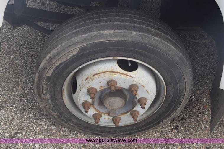 image for item L3789 2006 Chevrolet C4500 dump truck