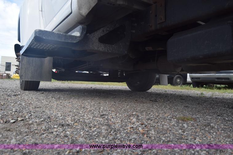 image for item L3789 2006 Chevrolet C4500 dump truck