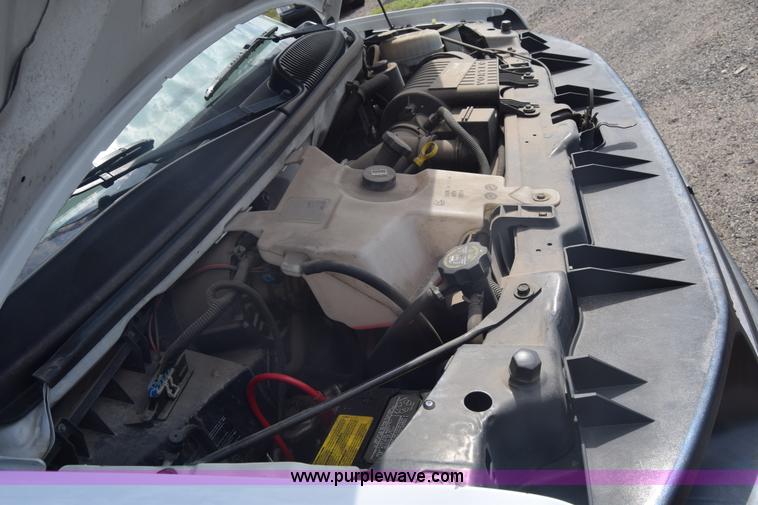 image for item L3792 2007 Chevrolet Express 2500 Cargo van
