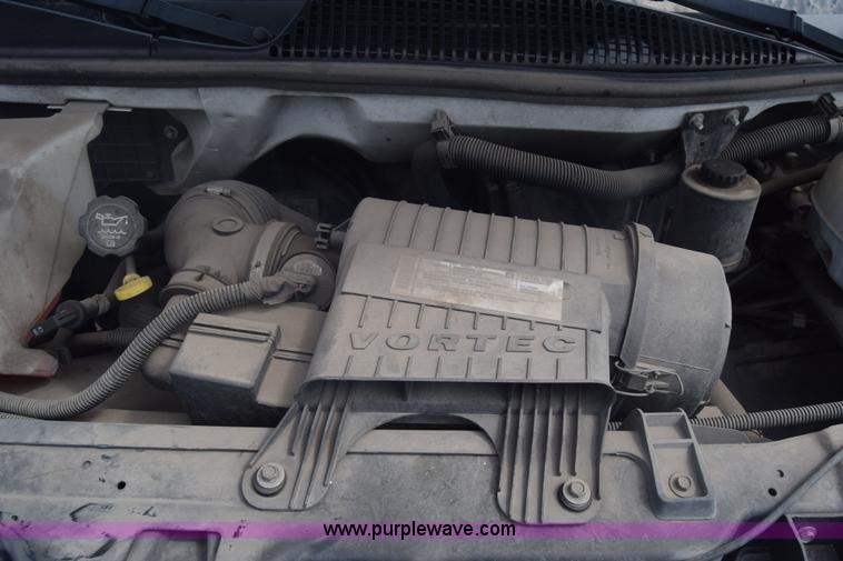 image for item L3792 2007 Chevrolet Express 2500 Cargo van