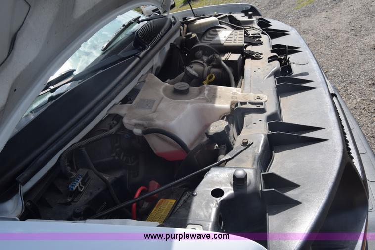 image for item L3793 2007 Chevrolet Express 2500 Cargo van