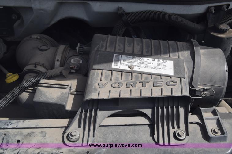 image for item L3793 2007 Chevrolet Express 2500 Cargo van