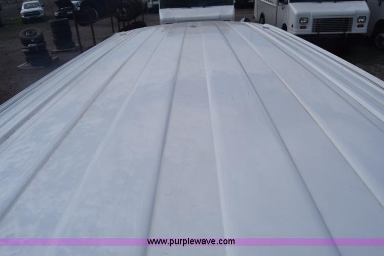 image for item L3793 2007 Chevrolet Express 2500 Cargo van