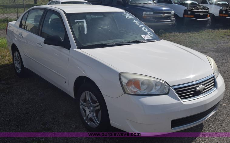 image for item L3796 2007 Chevrolet Malibu LS
