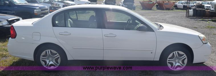 image for item L3796 2007 Chevrolet Malibu LS