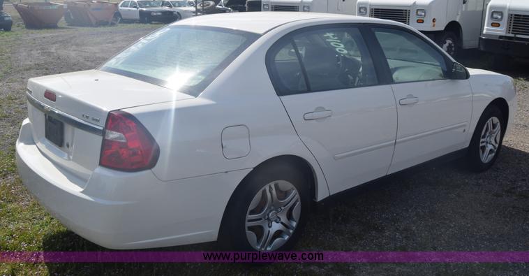 image for item L3796 2007 Chevrolet Malibu LS