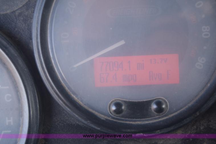 image for item L3802 2006 Freightliner MT55 Utilimaster delivery truck