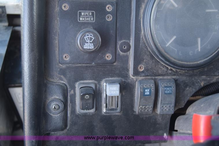 image for item L3802 2006 Freightliner MT55 Utilimaster delivery truck