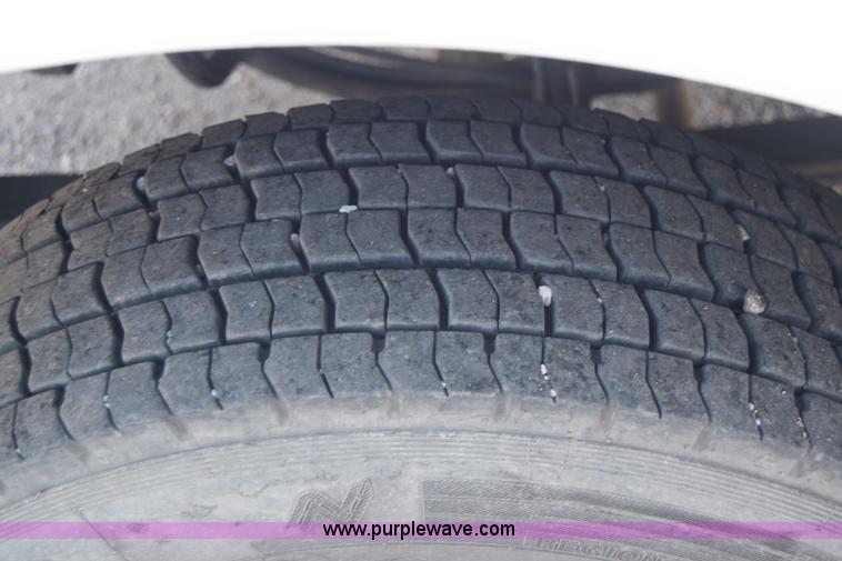 image for item L3802 2006 Freightliner MT55 Utilimaster delivery truck