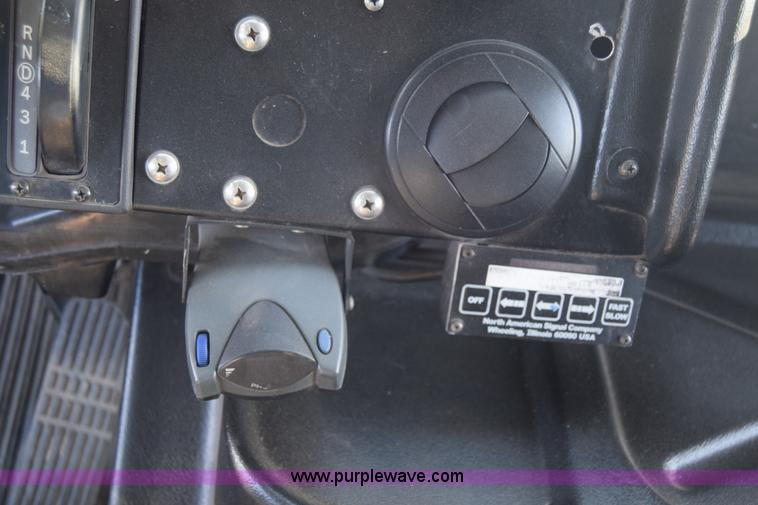 image for item L3803 2006 Freightliner MT55 Utilimaster delivery truck