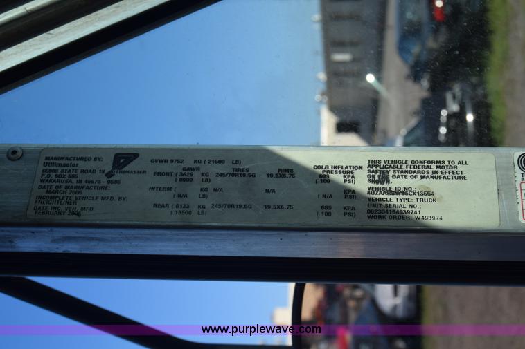 image for item L3803 2006 Freightliner MT55 Utilimaster delivery truck