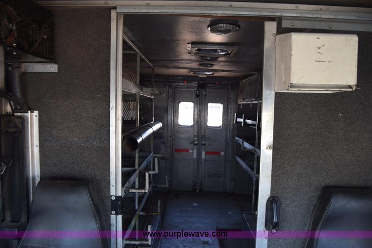 image for item L3803 2006 Freightliner MT55 Utilimaster delivery truck