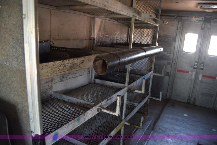 image for item L3803 2006 Freightliner MT55 Utilimaster delivery truck