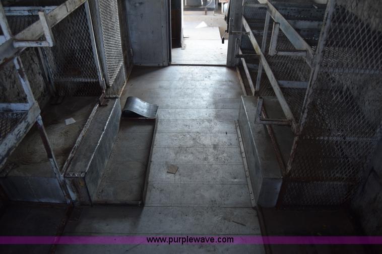 image for item L3803 2006 Freightliner MT55 Utilimaster delivery truck