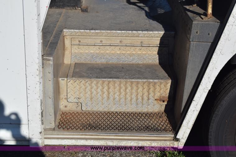 image for item L3803 2006 Freightliner MT55 Utilimaster delivery truck