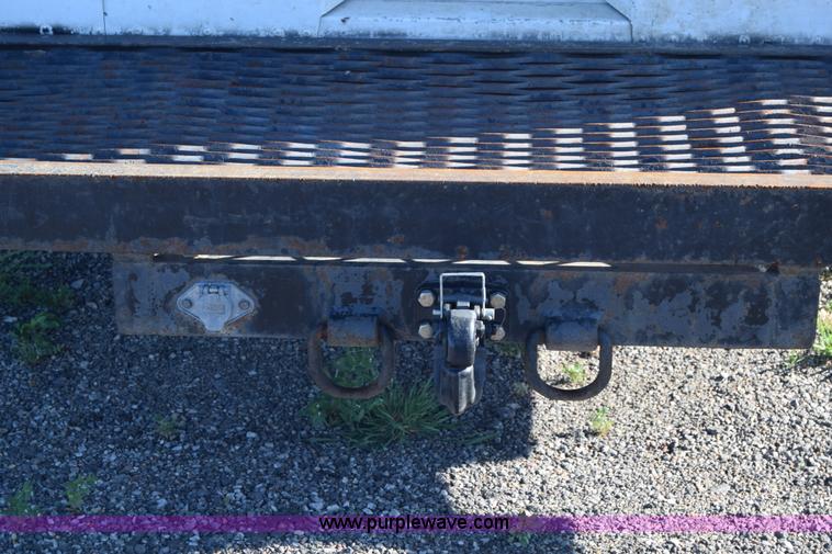 image for item L3803 2006 Freightliner MT55 Utilimaster delivery truck