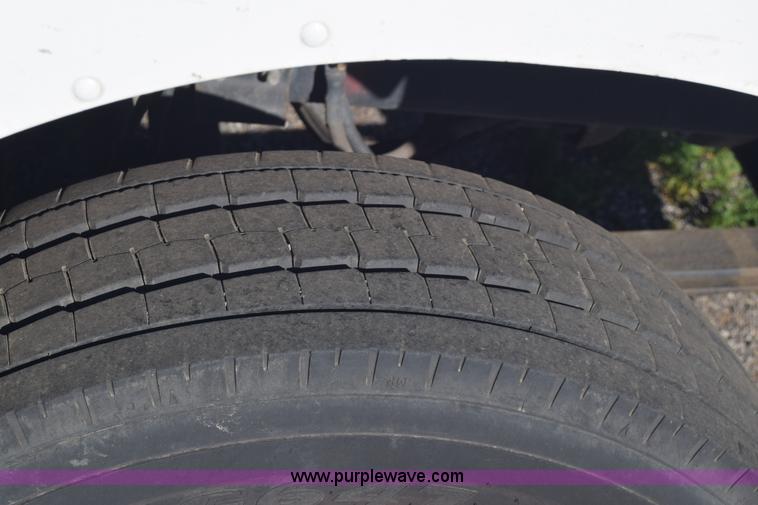 image for item L3803 2006 Freightliner MT55 Utilimaster delivery truck