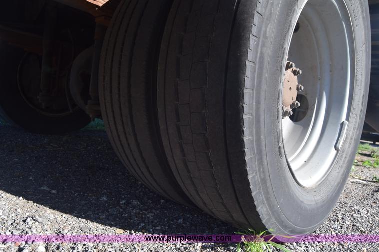 image for item L3803 2006 Freightliner MT55 Utilimaster delivery truck