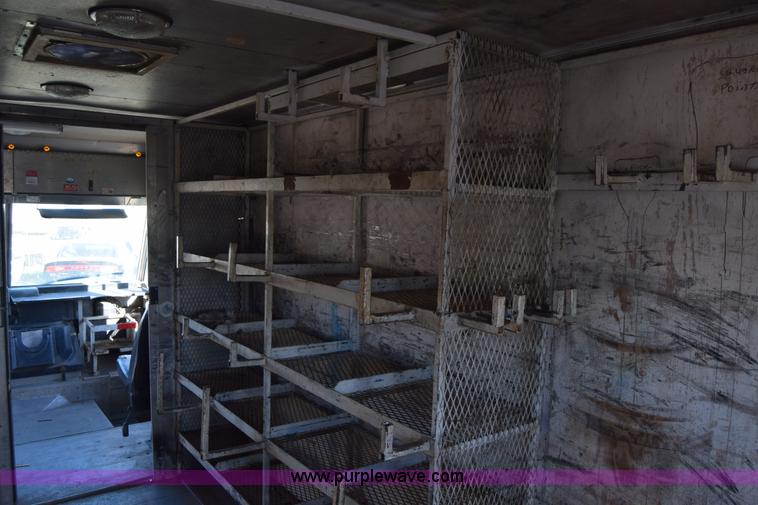 image for item L3804 2006 Freightliner MT55 Utilimaster delivery truck