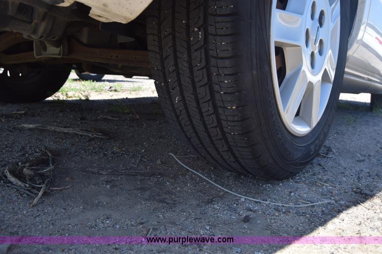 image for item L3808 2006 Ford Taurus SE