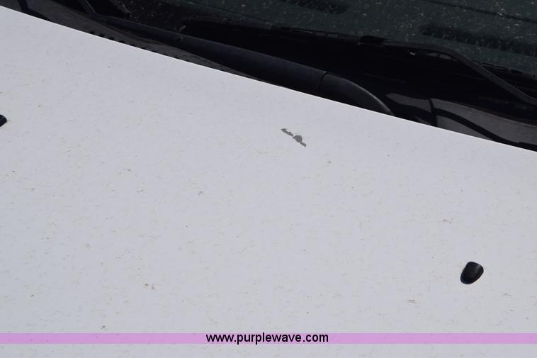 image for item L3809 2006 Ford Taurus SE